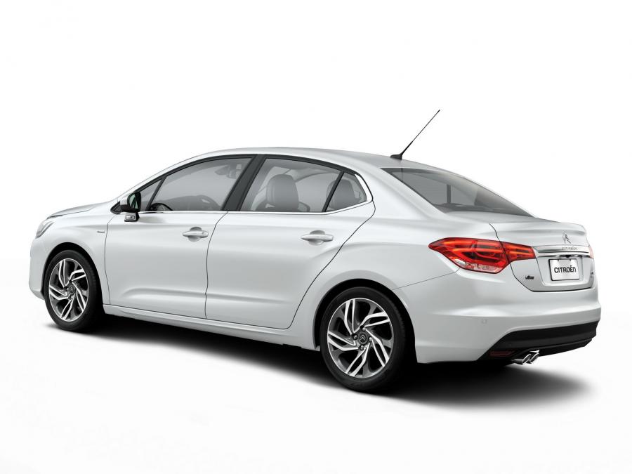  Citroen C4 Lounge 2013 года  (фото 15 из 26)